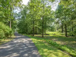 Nine Acres in Singing Wood Farm
