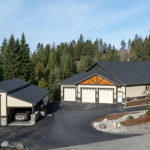 CUSTOM HOME ON 1.89 PEACEFUL ACRES