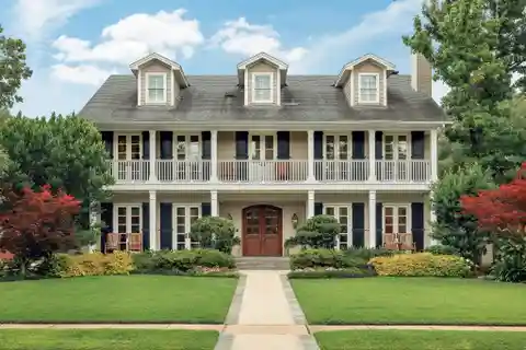 Gracious Home in the Fairway of University Park