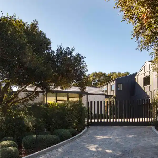 MODERN MASTERPIECE IN THE HEART OF HOPE RANCH