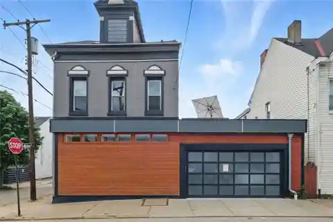 Modern Urban Oasis
