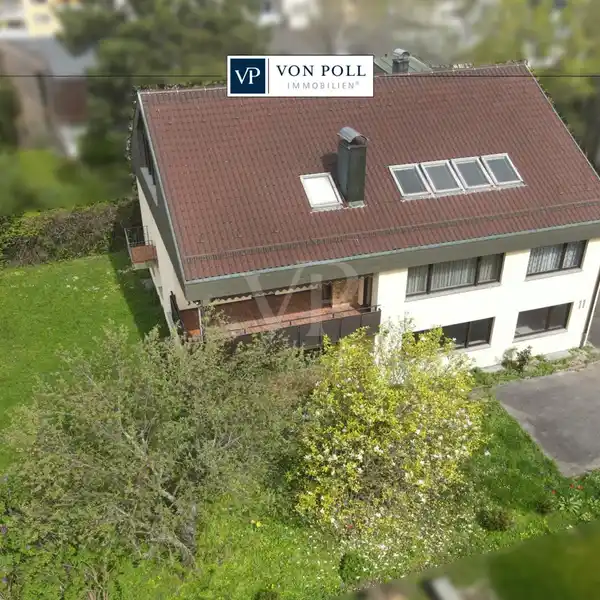 A TOP-CLASS HOUSE WITH OVER 900SQM OF LAND