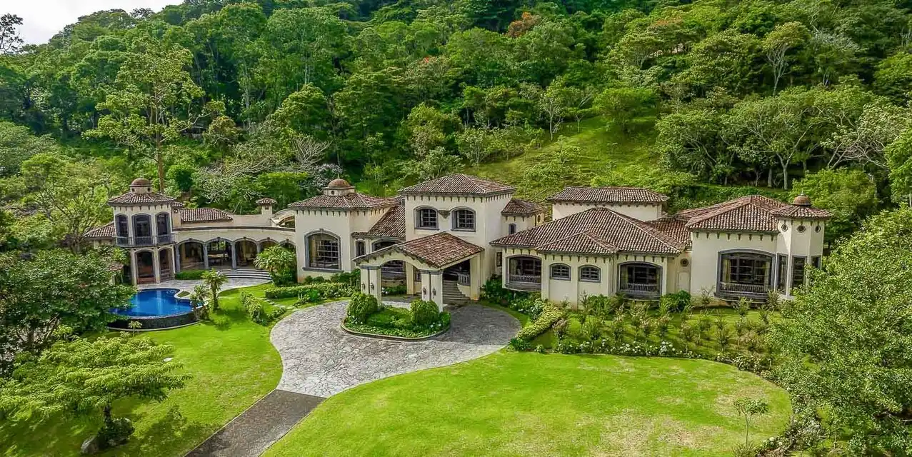Hacienda Del Cielo Estate