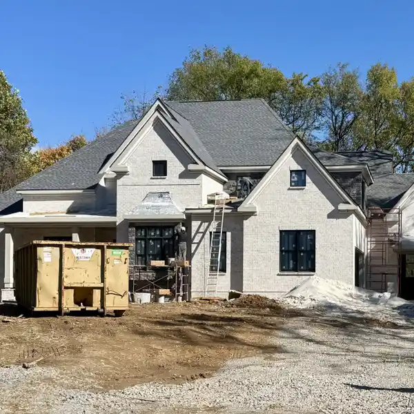 BRAND NEW ESTATE HOME WITH A POPULAR PLAN