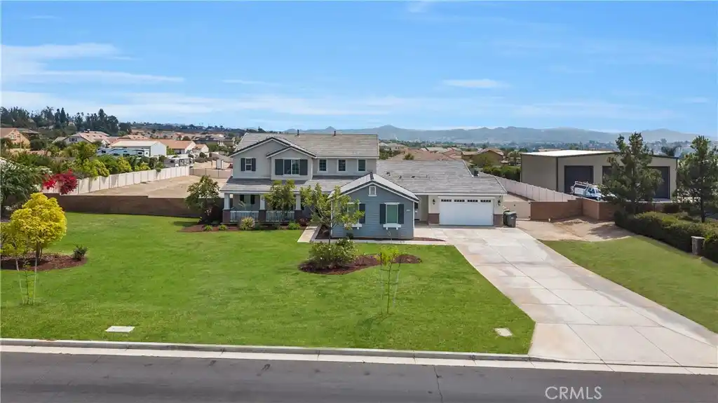 Refined Living in Desirable Woodcrest