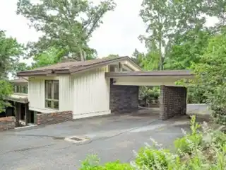 Stunning Mid-Century Modern Home Designed by Renowned Architect