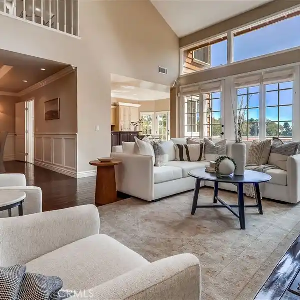 WARMTH AND CHARM IN DESIRABLE BIXBY VILLAGE