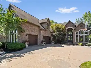 Singular Custom Showpiece