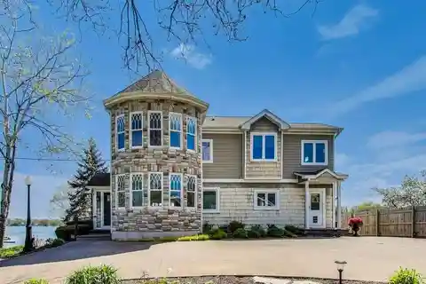 Classic Charm with Modern Beauty on Channel Lake