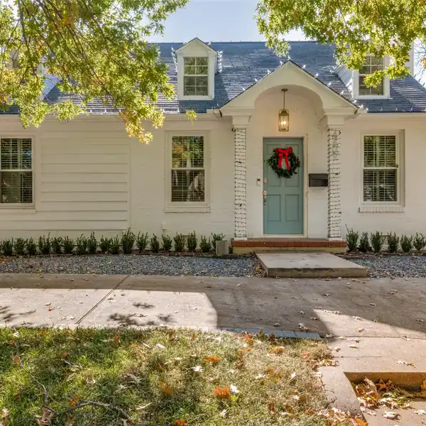CHARMING HOME IN THE HEART OF HIGHLAND PARK