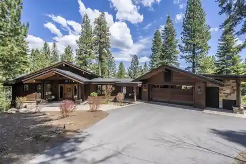 Refined Mountain Living