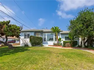 A Rare El Segundo Find