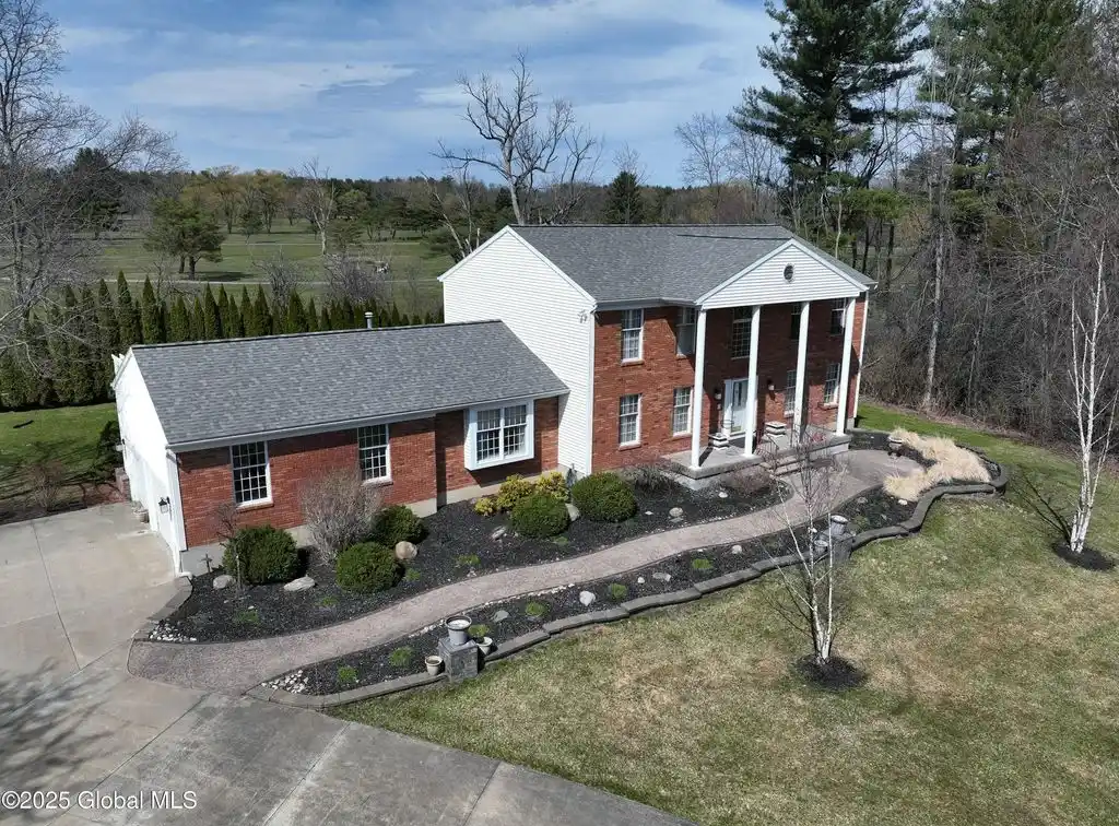Sprawling Estate in Coveted Location