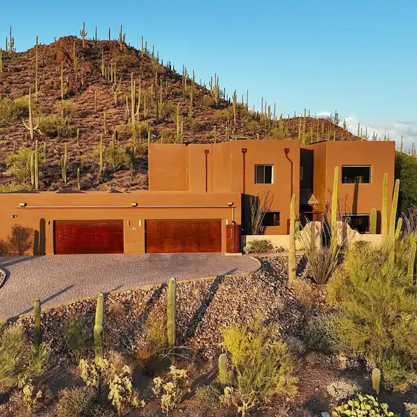 ONE-OF-A-KIND CUSTOM HOME