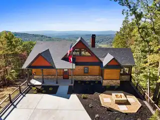 Stunning Mountain Retreat