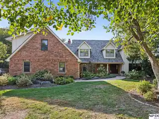 Rare Retreat on a Quiet Cul-De-Sac