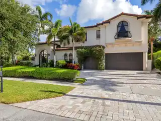 Exquisite Meticulously Maintained Home