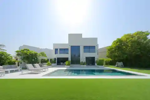 Upgraded Corner Villa in the Jumeirah Islands