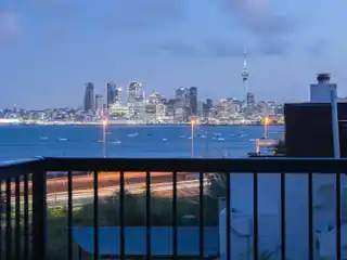 Exceptional Residence Captures Spectacular Views