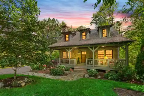 Charming Mountain Escape