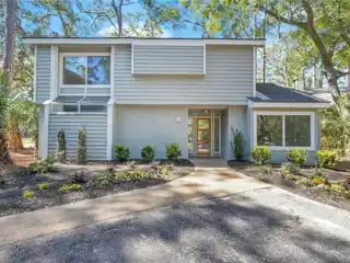 Newly Remodeled Home in the Exclusive Bridgeport Community