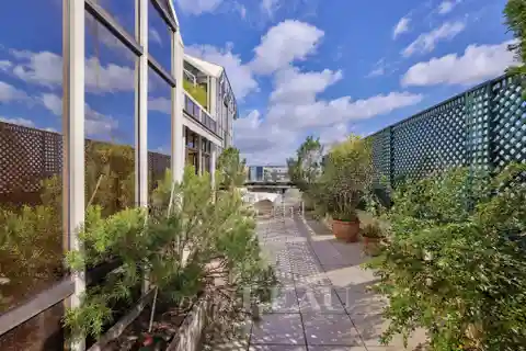 Haven of Light in the Heart of Les Halles