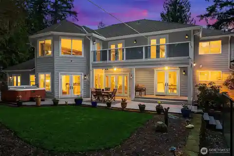 Expansive Home with Accessory Unit