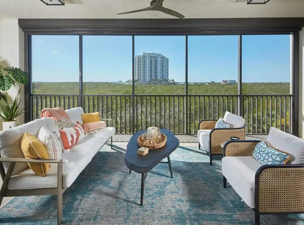 Stylish Renovated Condominium with Breathtaking Views
