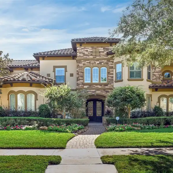 STUNNING CUSTOM FREDERICK HARRIS HOME