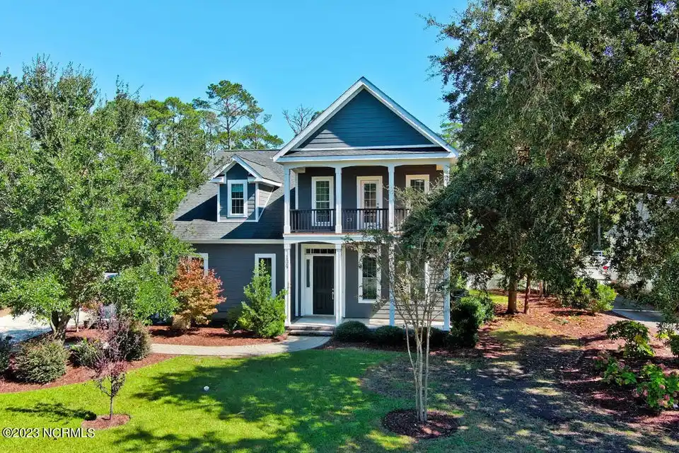 Custom Built Waterfront Gem