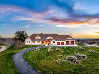 360-degree Views of the Treasure Valley