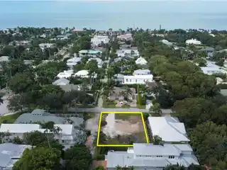 Spacious Lot Ready for Luxury Coastal Home