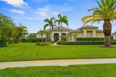Exceptional Luxury Home in Myrtle Point of Lansbrook