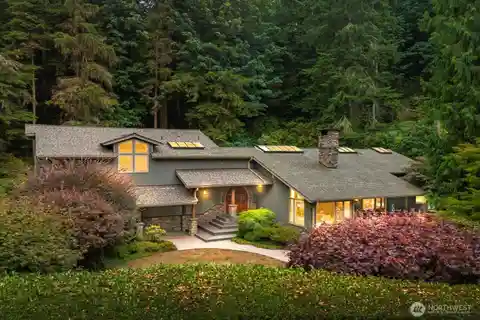 Gated Northwest Contemporary on Two Acres