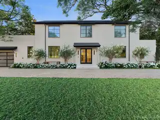 Sprawling Home on a Private Half-acre for Rent