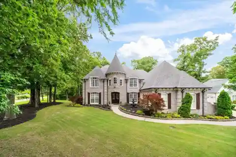 Stunning Beautifully Maintained Home