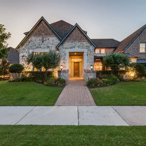 STUNNING RETREAT WITH GOLF CART GARAGE