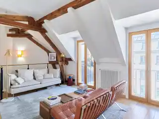 Delightful Duplex on the Top Floors