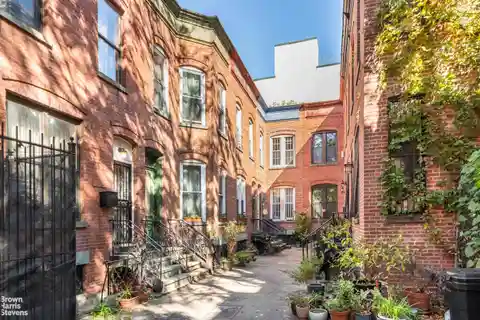 A Piece of Harlem's History