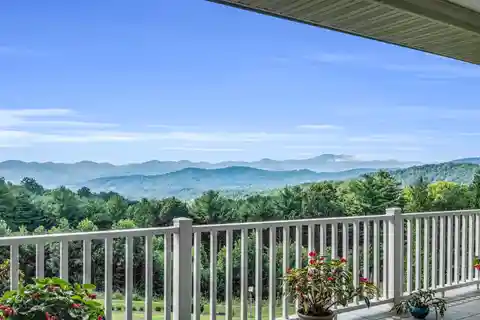 Meticulously Maintained 240-acre Property