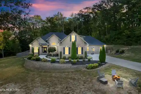 Hardin Valley Gorgeous Home on 7.81 Acres