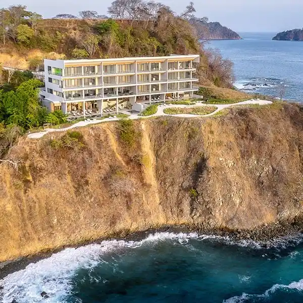 OCEAN SERENITY APARTMENT AT FARO ESCONDIDO