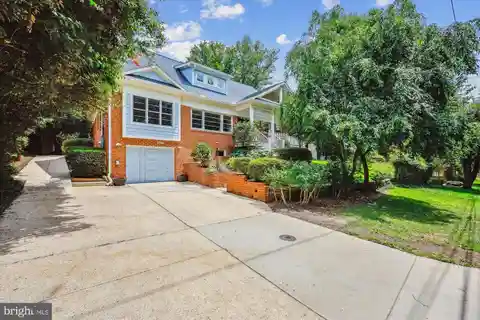 Thoughtfully Expanded Craftsman