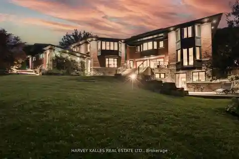 Extraordinary and Architecturally Significant Residence