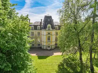 Elegant 18th Century Chateau