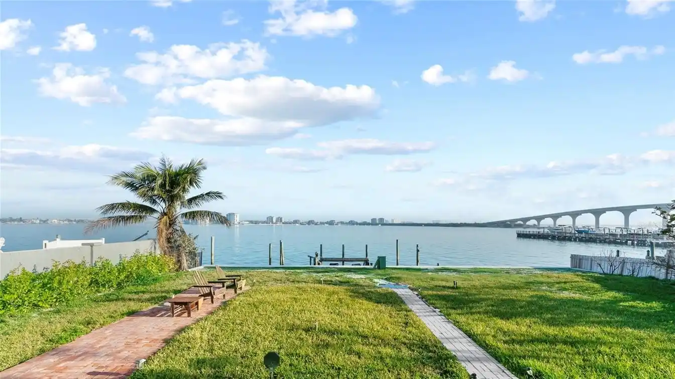 Rare Waterfront Opportunity