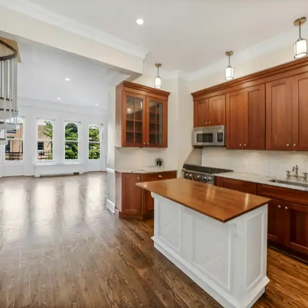 BEAUTIFUL FLOOR-THROUGH HOME