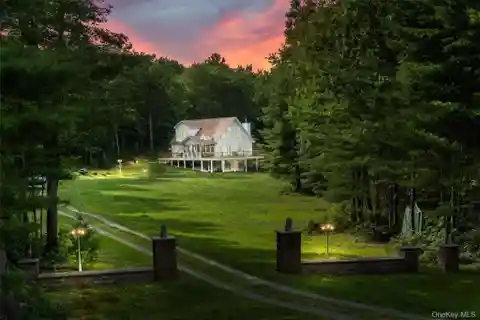 Exquisite Home in a Serene Natural Setting