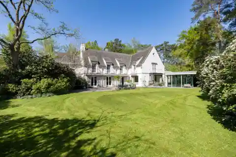 Classic Property with Timeless Appeal