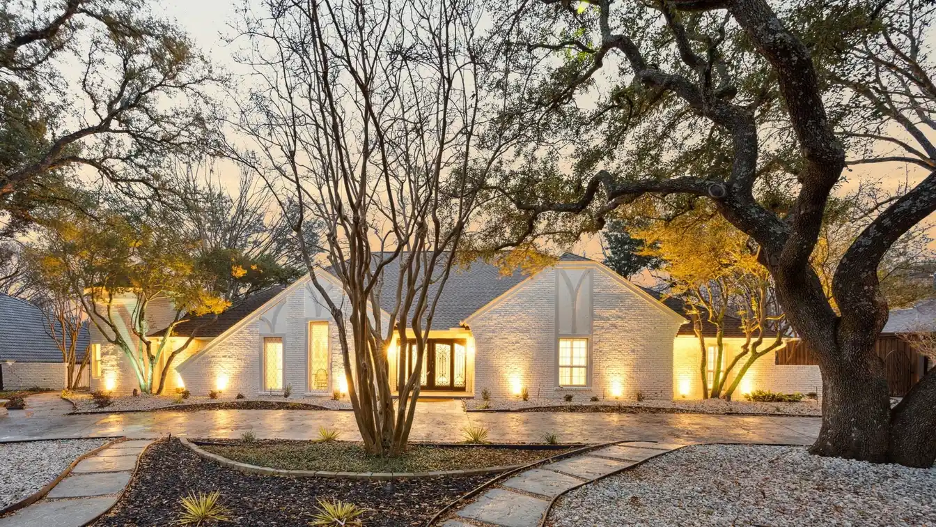 Recently Renovated Masterpiece